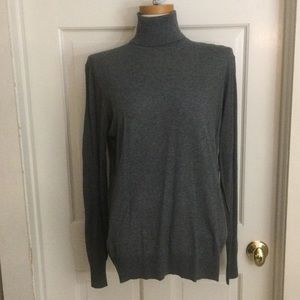 NWT! Worth Heather Grey Cotton Turtleneck Sweater